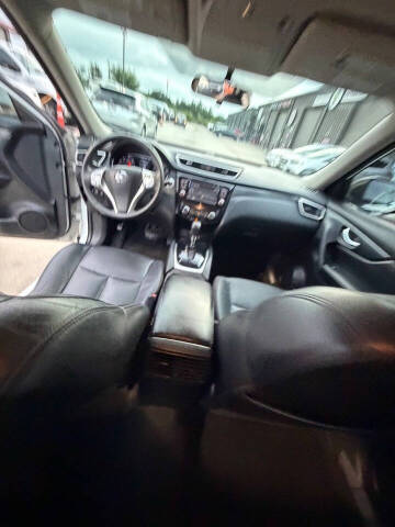 2015 Nissan Rogue SL