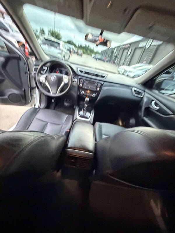 2015 Nissan Rogue SL