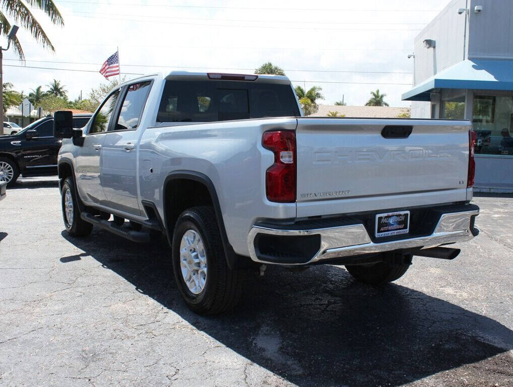 2022 Chevrolet Silverado 2500HD  - $56,495