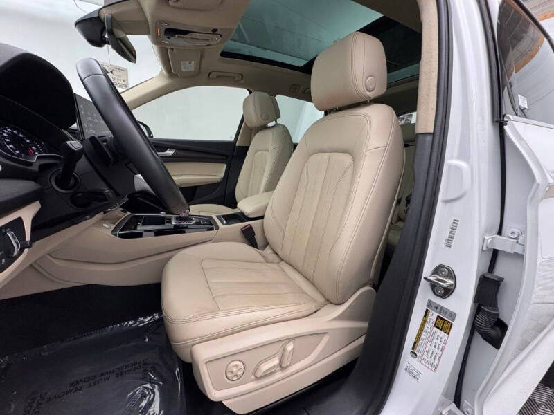 2022 Audi Q5 quattro S line Premium 45 TFSI