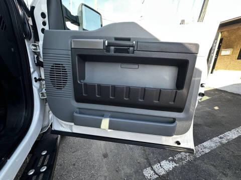 2016 Ford F-350 Super Duty XLT