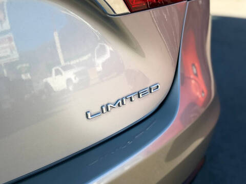 2014 Toyota Avalon Limited