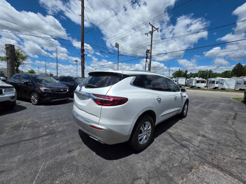 2018 Buick Enclave Essence