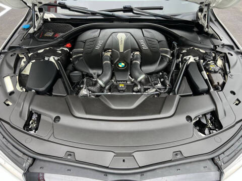 2016 BMW 7 Series 750i xDrive