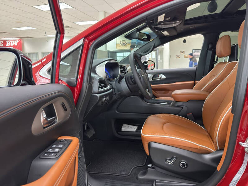 2026 Chrysler Pacifica Pinnacle