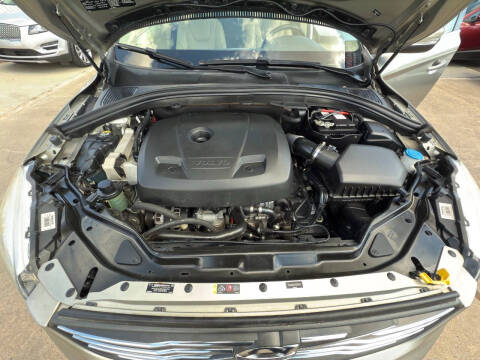 2016 Volvo XC60 T5 Drive-E Premier