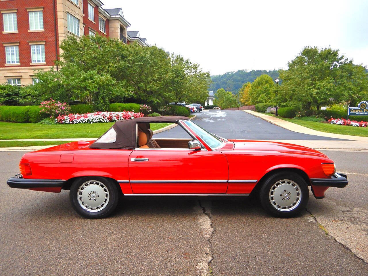 1987 Mercedes-Benz 560-Class for sale at DE AUTOS INC in San Juan Capistrano, CA