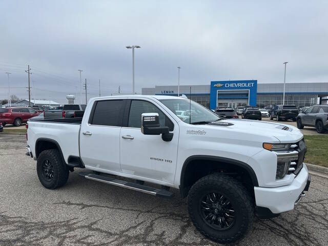 Used 2020 Chevrolet Silverado 2500HD High Country with VIN 1GC4YREY6LF203523 for sale in Bloomington, IL