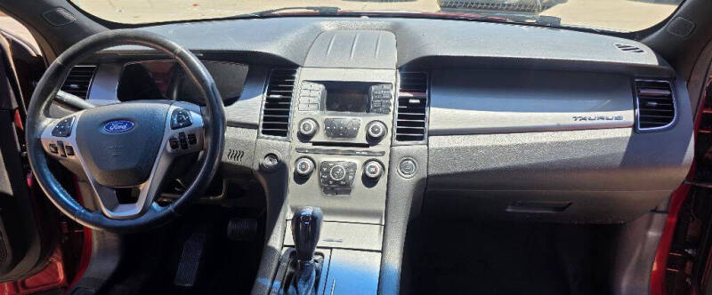 2013 Ford Taurus SEL