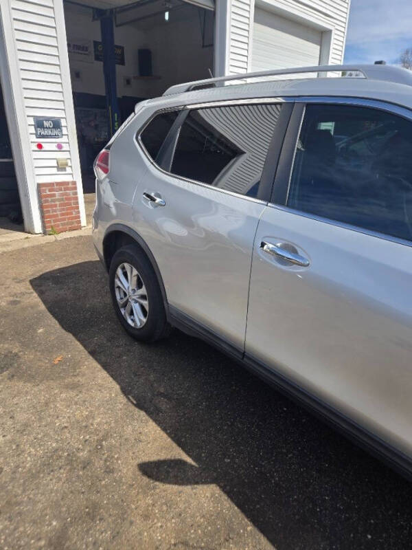 2015 Nissan Rogue SV