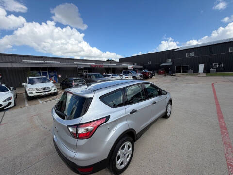 2017 Ford Escape S