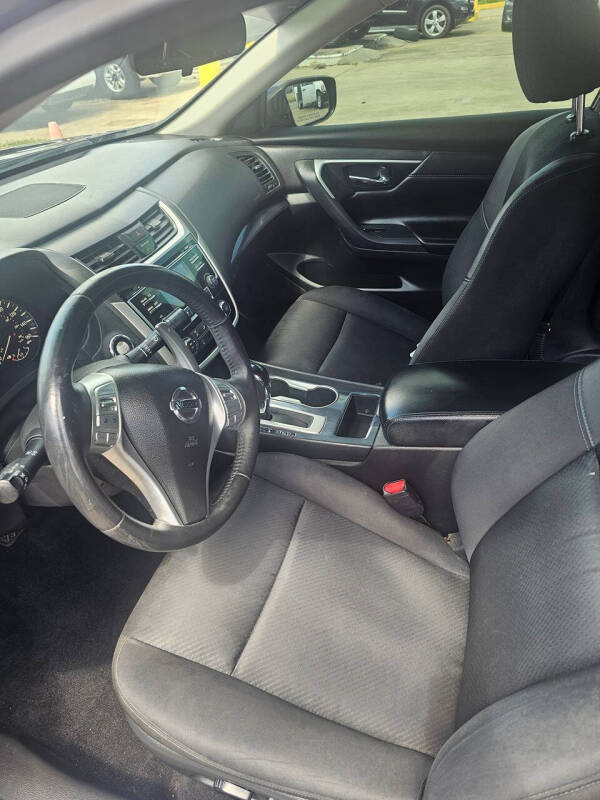 2018 Nissan Altima 2.5 SR