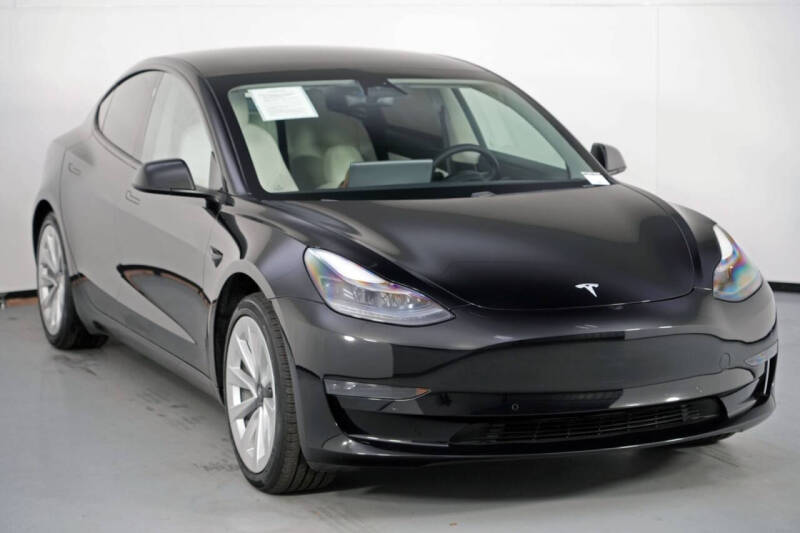 2021 Tesla Model 3 Standard Range Plus