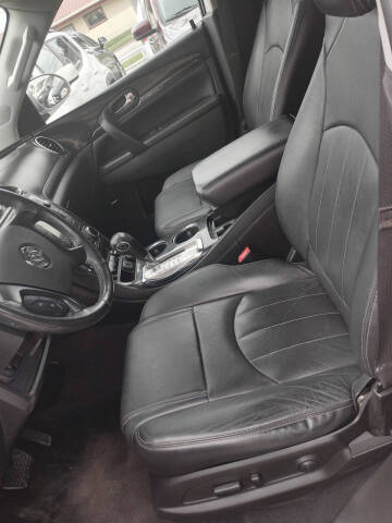 2017 Buick Enclave Leather