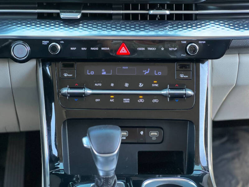 2024 Kia Carnival SX Prestige