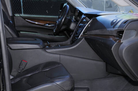 2019 Cadillac Escalade Luxury