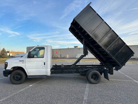 2012 Ford E-Series E-450 SD