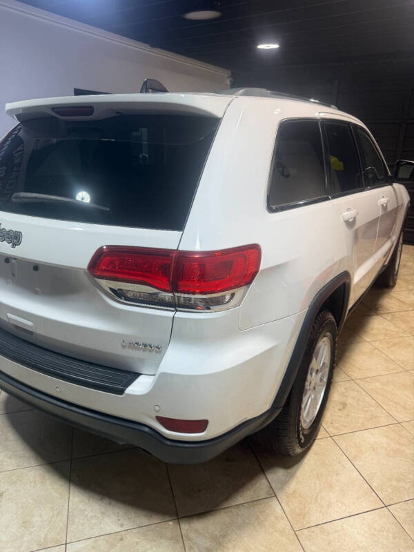 2019 Jeep Grand Cherokee Laredo