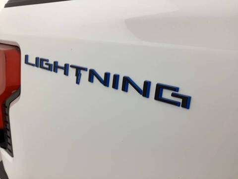 2025 Ford F-150 Lightning Flash
