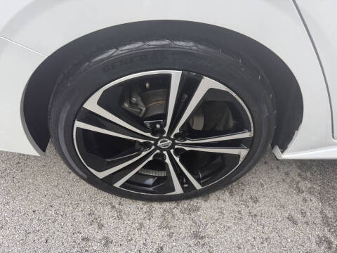 2021 Nissan Sentra SR