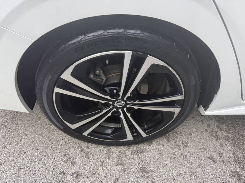 2021 Nissan Sentra SR