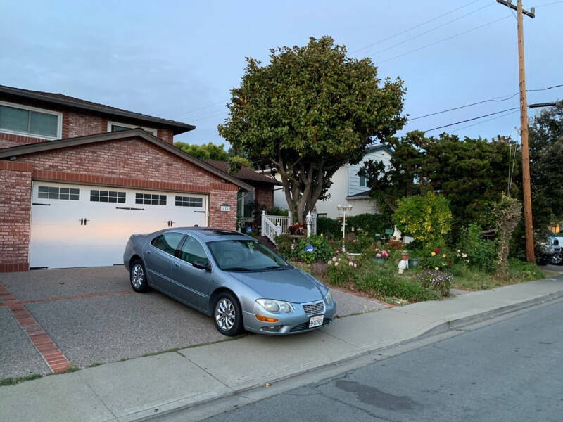 2004 Chrysler 300M