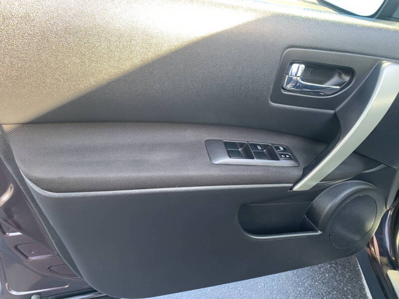 2012 Nissan Rogue SV