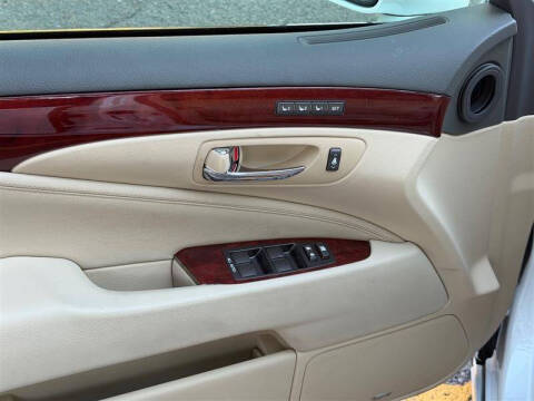 2007 Lexus LS 460