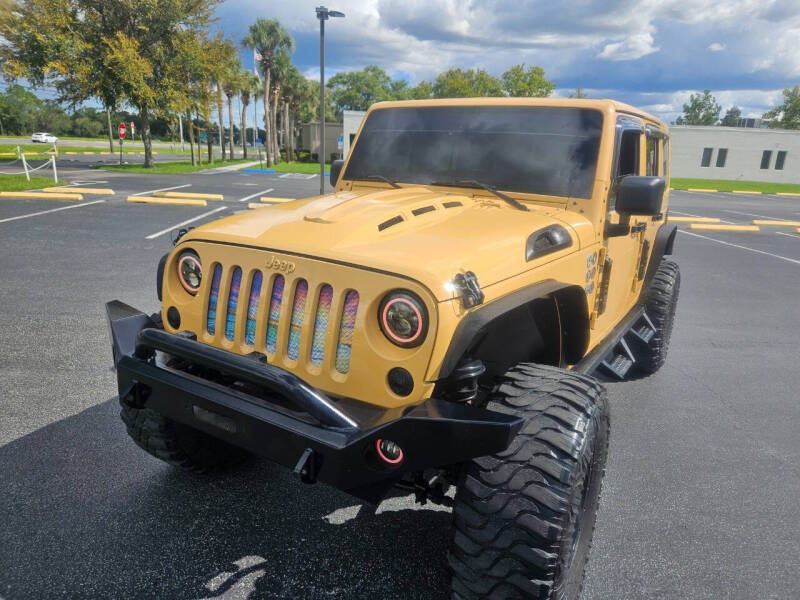 2014 Jeep Wrangler Unlimited Rubicon photo 10