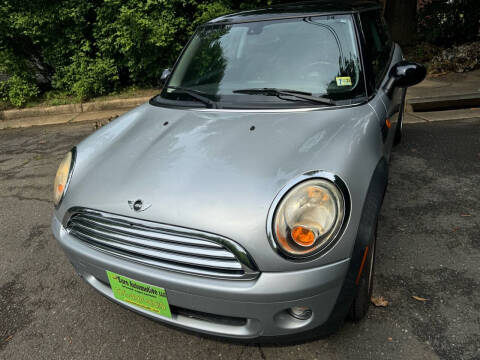 2010 MINI Cooper for sale at Euro Automotive LLC in Falls Church VA