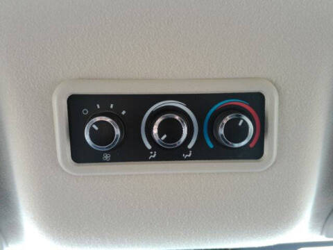 2024 Chevrolet Express LT 3500