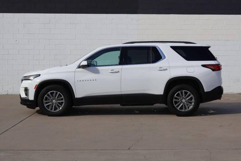 2022 Chevrolet Traverse LT Cloth