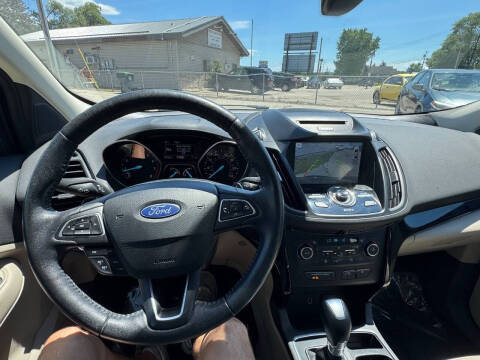 2017 Ford Escape Titanium