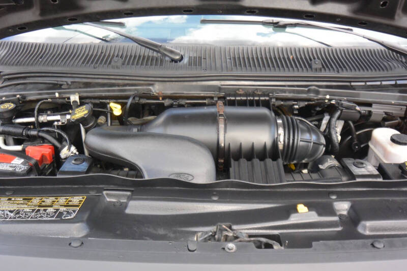 2010 Ford E-Series E-250