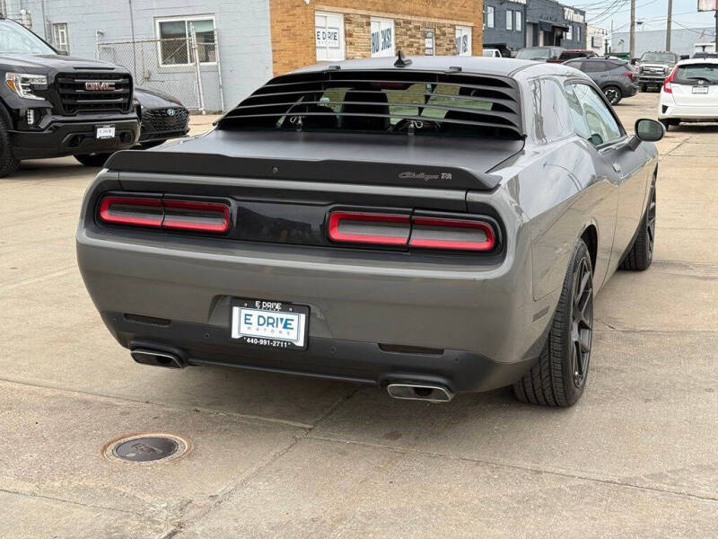 2017 Dodge Challenger R/T