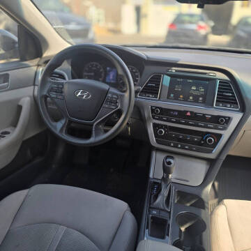 2016 Hyundai Sonata SE