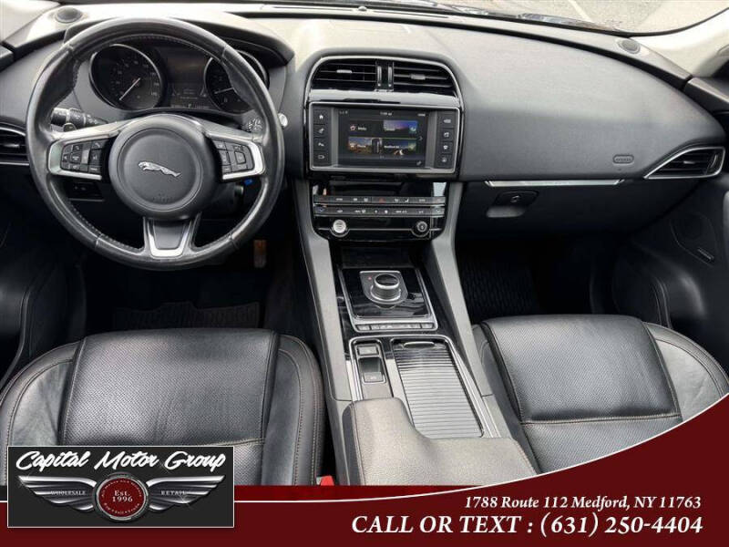 2018 Jaguar F-PACE 25t Prestige