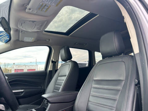 2019 Ford Escape SEL