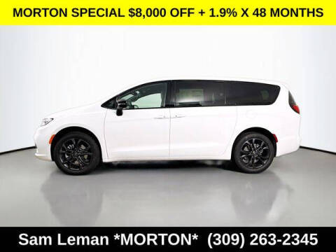 2026 Chrysler Pacifica Select