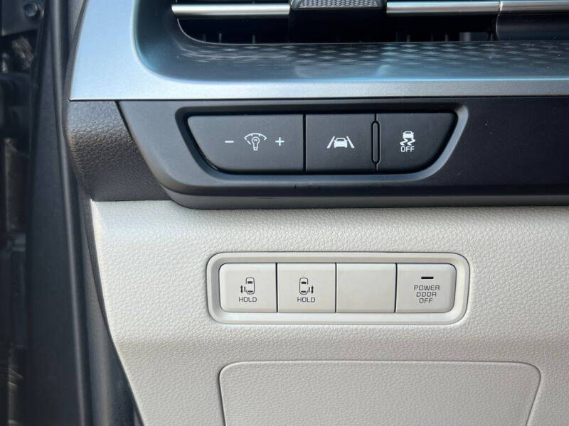 2024 Kia Carnival