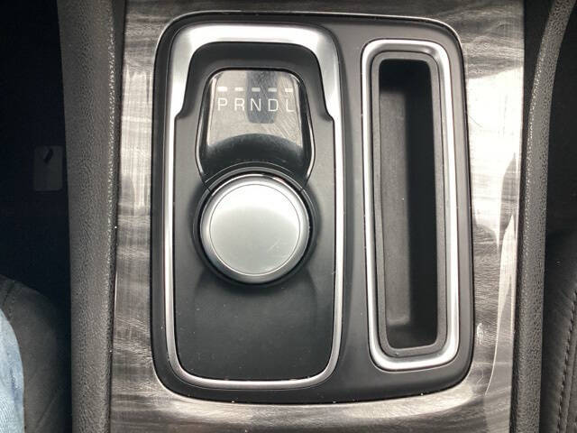 2019 Chrysler 300 Touring