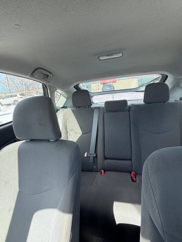 2013 Toyota Prius Two