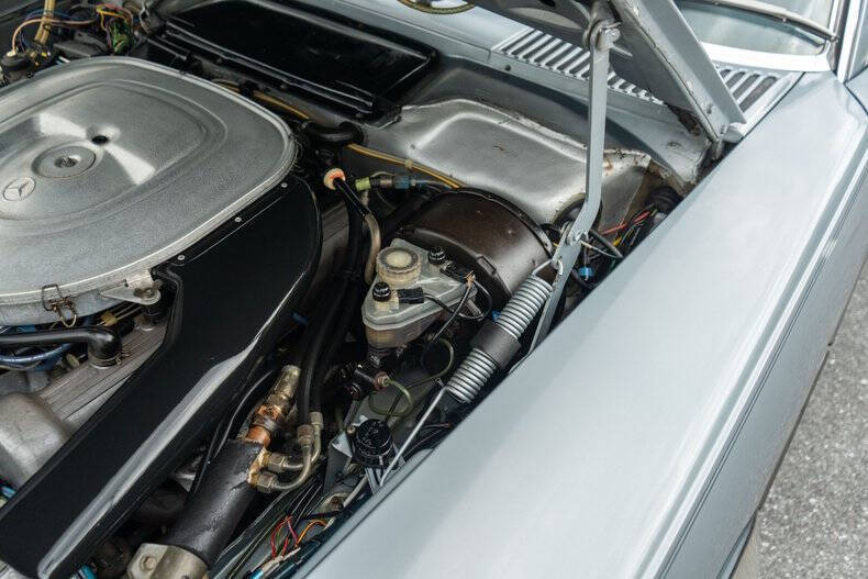 1981 Mercedes-Benz SL-Class