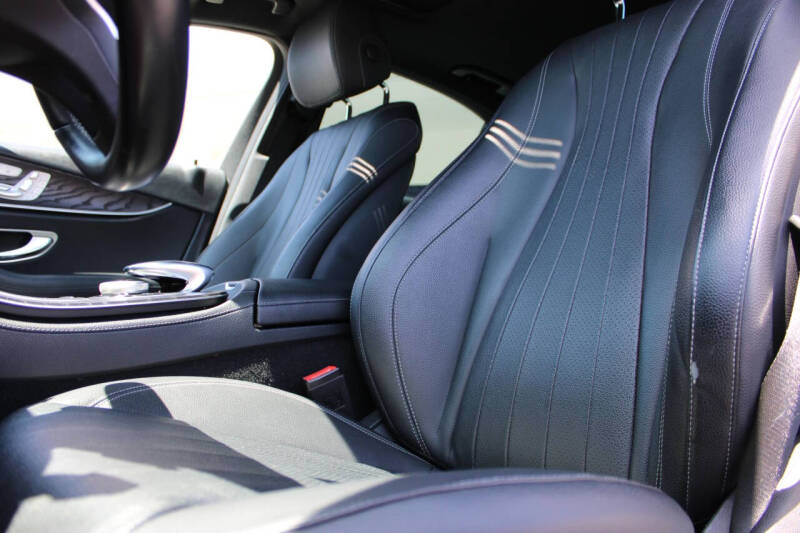2019 Mercedes-Benz E-Class E 300