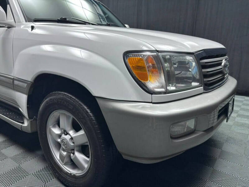 2004 Toyota Land Cruiser