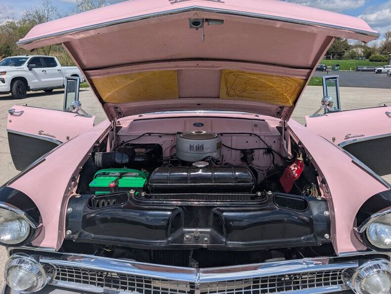 1955 Ford Sunliner