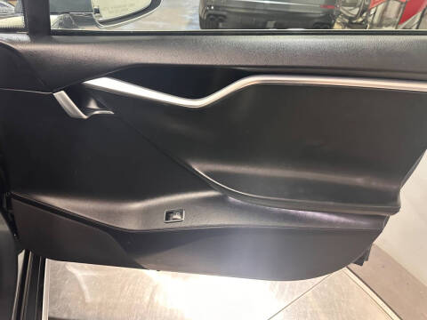 2013 Tesla Model S