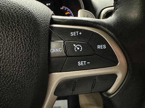 2016 Jeep Grand Cherokee Laredo