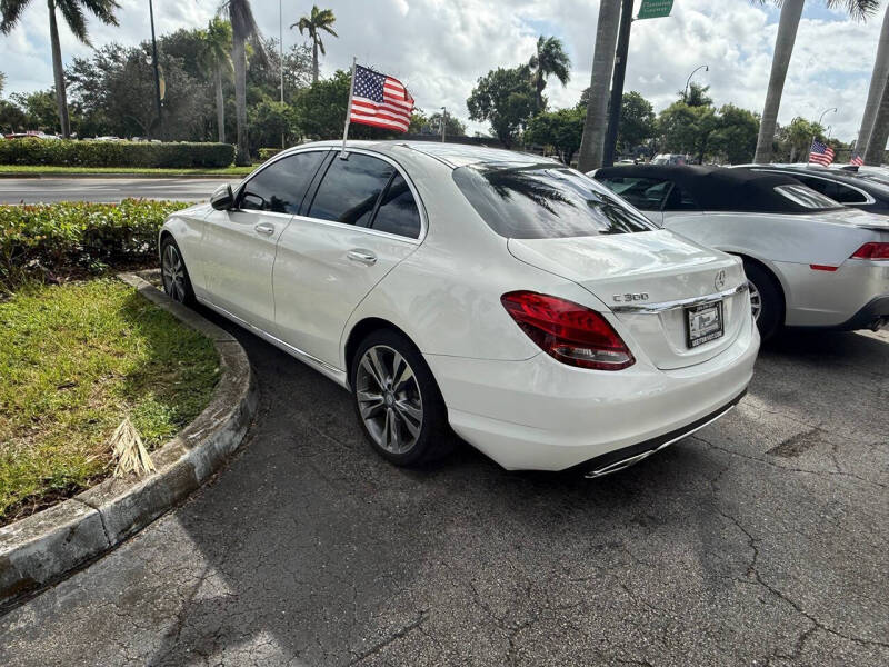 2016 Mercedes-Benz C-Class C 300