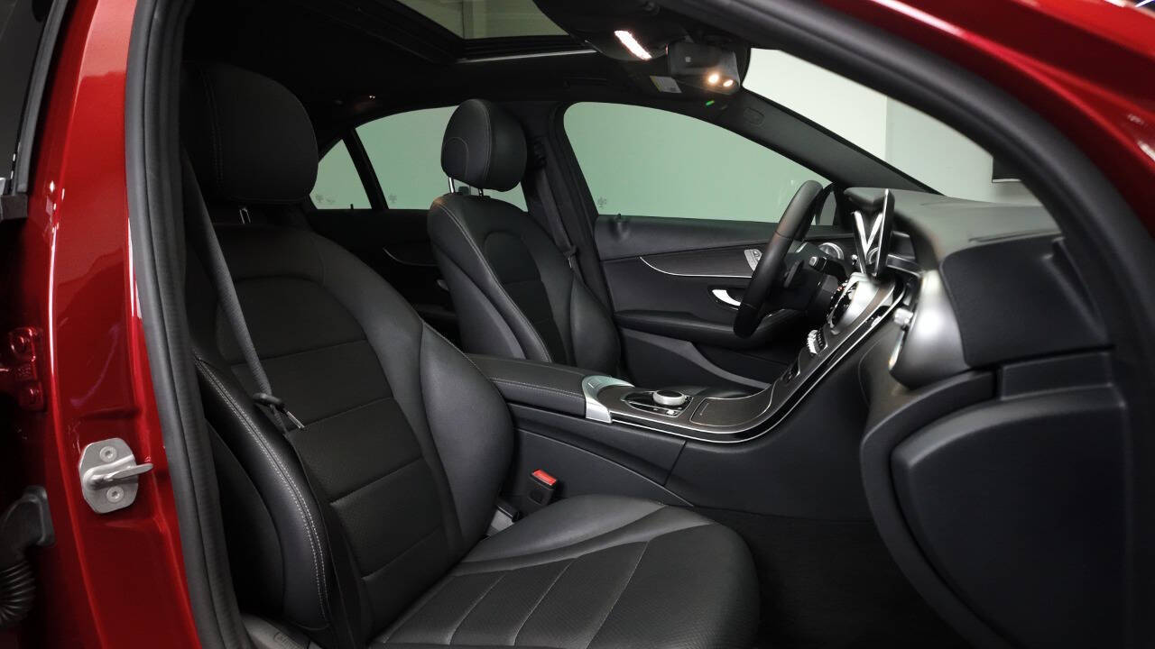 2021 Mercedes-Benz C-Class 40